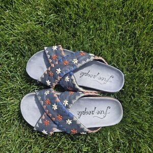 FREE PEOPLE Floral Embroidered Slide Sandals